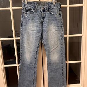 NEVER WORN | American Eagle Men’s Original BOOTCUT Blue Jeans w/ holes | 30x32
